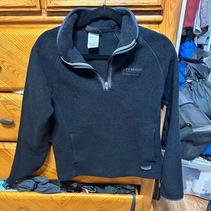 Patagonia size medium quarter zip